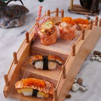 Di Resto Ini, YouTuber Bisa Makan Sushi Sepuasnya Gratis!
