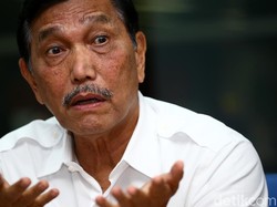 Luhut Jawab Tudingan Tak Koordinasi dengan Anies soal Corona