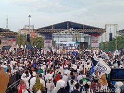 Rekaman Rizieq Diperiksa Bawaslu, Ini Kata Panitia Reuni 212