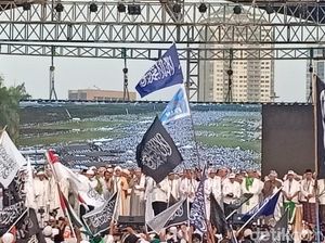 Elite-elite Parpol Pro-Prabowo Hadiri Reuni 212 Elite-elite Parpol Pro-Prabowo Hadiri Reuni 212