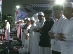 Amien Rais hingga HNW Hadiri Reuni 212 di Monas