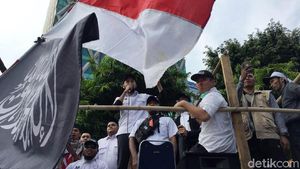 Ketika Teuku Wisnu Ikut Orasi di Reuni 212