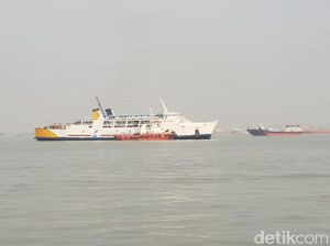 3 ABK KM Gerbang Samudra I Hilang Saat Terbakar, Tim SAR Diterjunkan