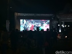 Puluhan Ribu Peserta Gerak Jalan MojoSuro Taklukkan Jalanan 56 Km