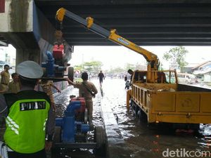 Pompa Tambahan Didatangkan untuk Banjir Pantura Demak-Semarang