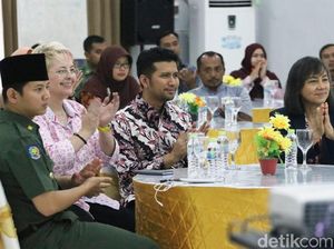 Bloomberg Harvard City Leadership Mulai Berjalan di Trenggalek