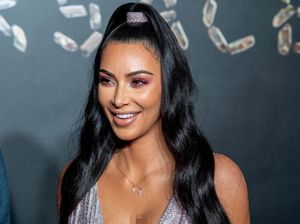 Dikritik Kulit Wajahnya Buruk, Kim Kardashian: Ini Psoriasis Dikritik Kulit Wajahnya Buruk, Kim Kardashian: Ini Psoriasis