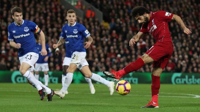 Derby Merseyside memunculkan Liverpool sebagai pemenang. The Reds secara dramatis unggul 1-0 berkat gol di menit lima injury time.