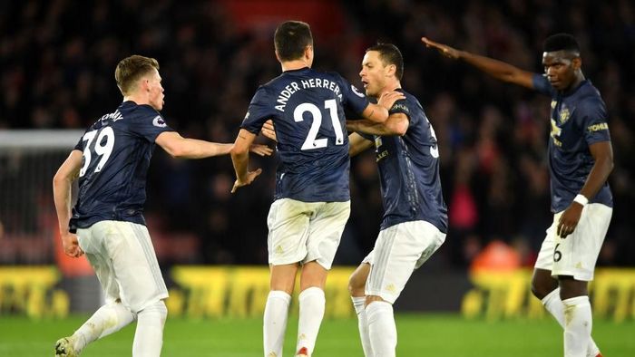 Manchester United tercecer di posisi tujuh klasemen Premier League. (Foto: Mike Hewitt/Getty Images) Manchester United tercecer di posisi tujuh klasemen Premier League. (Foto: Mike Hewitt/Getty Images)