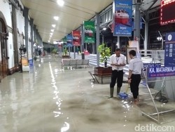 Stasiun Tawang Semarang Tergenang Air