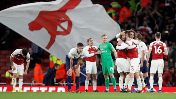 Arsenal Pecundangi Tottenham Hotspur