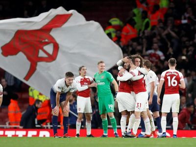 Arsenal Pecundangi Tottenham Hotspur