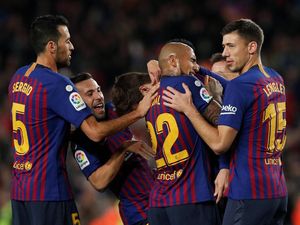 Barcelona Kembali ke Puncak Klasemen Barcelona Kembali ke Puncak Klasemen