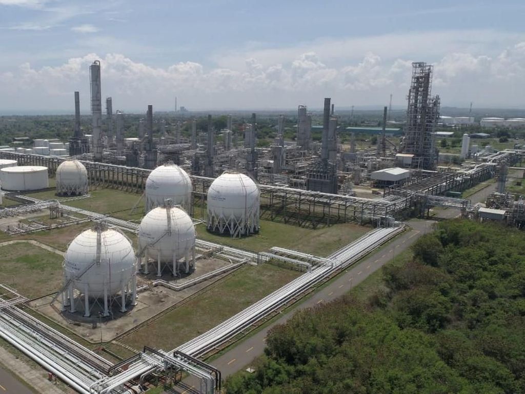 SKK Migas Minta Pertamina Segera Serap Kargo LNG Muara Bakau SKK Migas Minta Pertamina Segera Serap Kargo LNG Muara Bakau