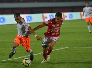 Persija, Persib dan Arema Kuntit Bali United Mejeng di Pasar Modal