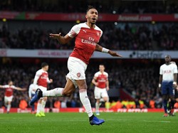 Lempar Kulit Pisang ke Aubameyang, Fans Tottenham Ditangkap