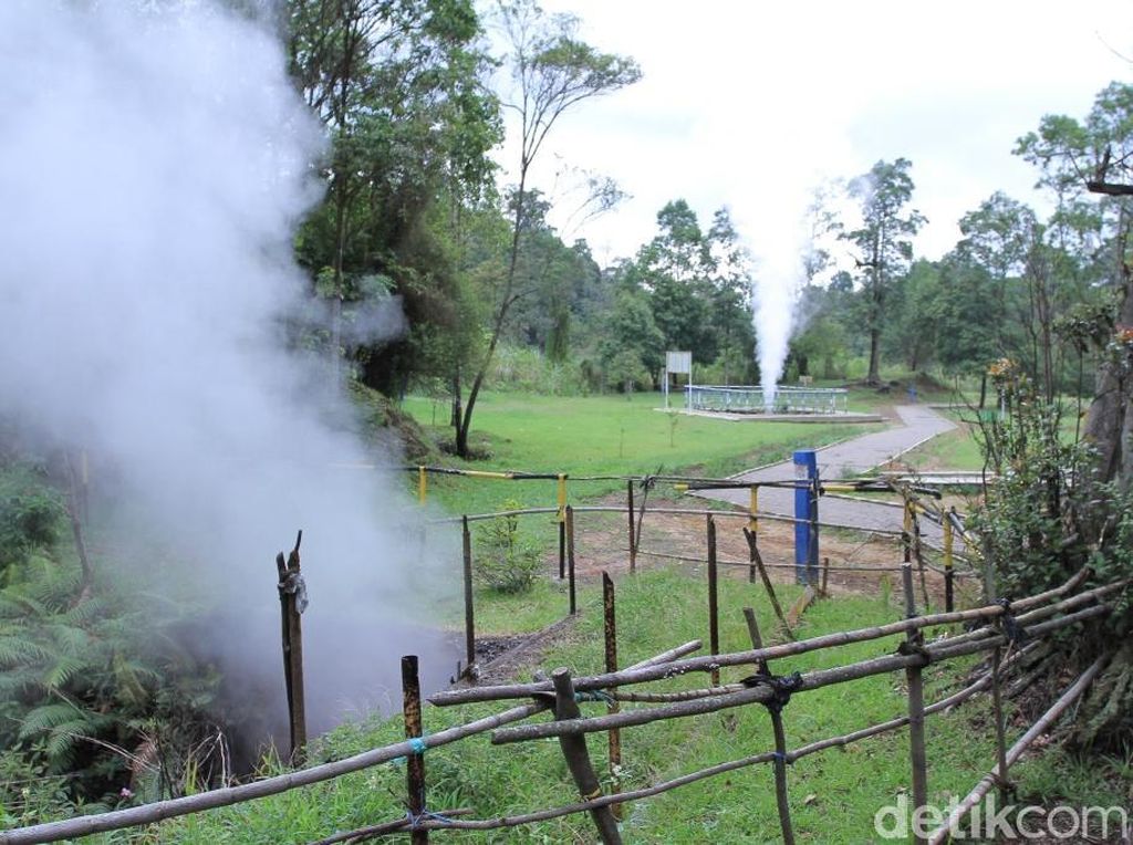 Foto: Mengintip Kawah yang Sedang Hits di Bandung Foto: Mengintip Kawah yang Sedang Hits di Bandung