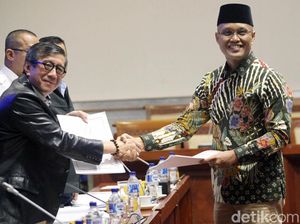 Komisi I-Menkum HAM Sepakati RUU Perjanjian Ekstradisi RI-UEA