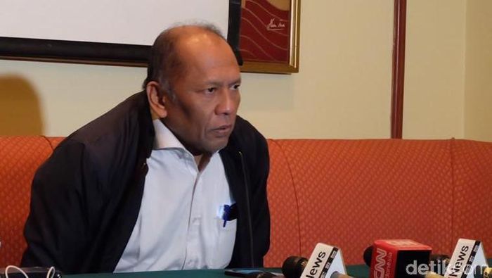Acara TV Mr Bego Johar Lin Eng dan 2 Anggota Exco yang Diduga Terlibat Acara TV Mr Bego Johar Lin Eng dan 2 Anggota Exco yang Diduga Terlibat