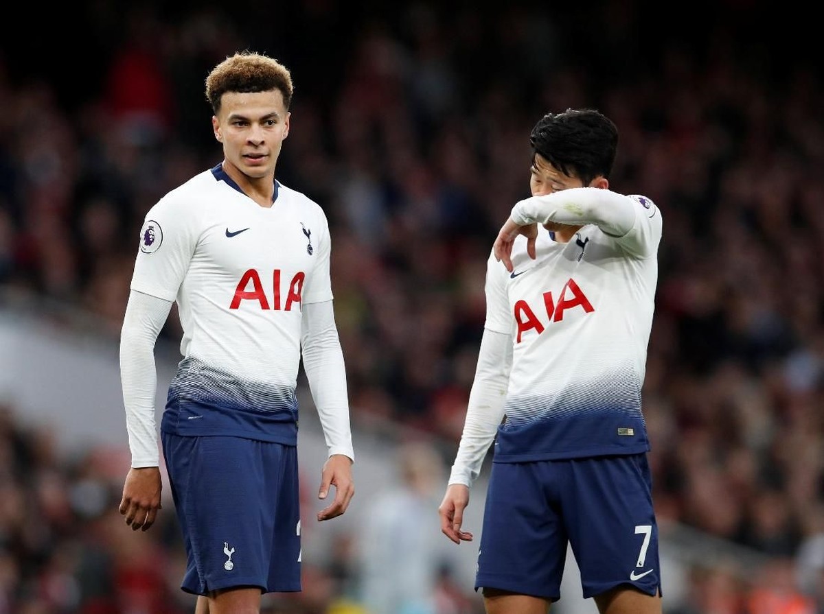 Tottenham Hotspur ditekuk Arsenal 2-4 dalam Derby London Utara di Stadion Emirates. (Foto: David Klein/Reuters)
