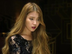 IU Berani Sumpah Tak Pernah Lakukan Penipuan Investasi