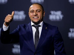Roberto Carlos Hingga Materazzi Kunjungi Indonesia Roberto Carlos Hingga Materazzi Kunjungi Indonesia