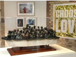 Main Teka-teki, Banksy Jual Karya Seninya Senilai Rp 33 Ribu Main Teka-teki, Banksy Jual Karya Seninya Senilai Rp 33 Ribu