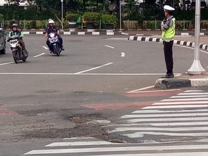 Ada Lubang di Sekitar Monas, Bina Marga DKI Duga Ini Penyebabnya Ada Lubang di Sekitar Monas, Bina Marga DKI Duga Ini Penyebabnya