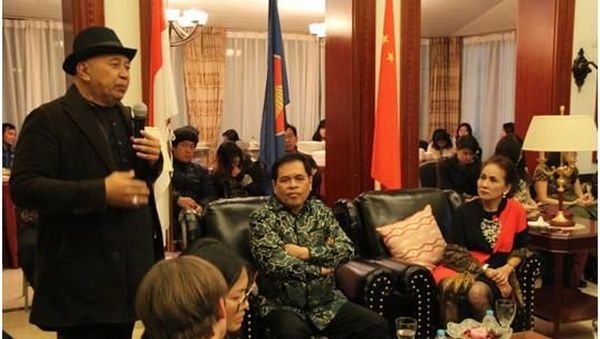 Keceriaan Mahasiswa Indonesia saat Kumpul di Wisma Duta Beijing