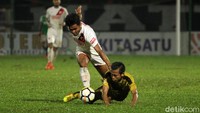 Skor 0-0 bertahan hingga turun minum.