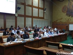 Ini 10 BUMN dengan Utang Terbesar