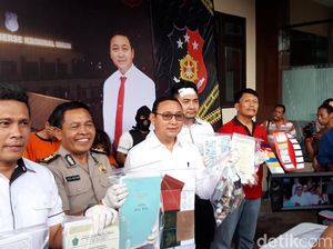 Komplotan Pembuat Dokumen Palsu Bertarif Jutaan Rupiah Diringkus