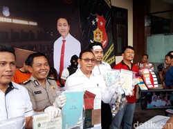 Komplotan Pembuat Dokumen Palsu Bertarif Jutaan Rupiah Diringkus