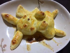 Kasihan! Chef Ini Bikin Kue Pikachu Tapi Bentuknya Malah Aneh