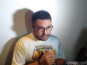 Pandemi COVID-19 Bikin Anak Surya Saputra Kehilangan Kesempatan Bermain Pandemi COVID-19 Bikin Anak Surya Saputra Kehilangan Kesempatan Bermain
