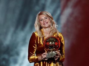 Pemenang Ballon dOr Wanita Dilecehkan?
