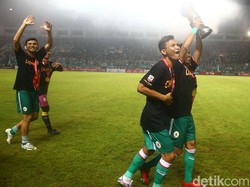 Ini didapat setelah Elang Jawa menang dua gol tanpa balas atas Semen Padang di partai final.