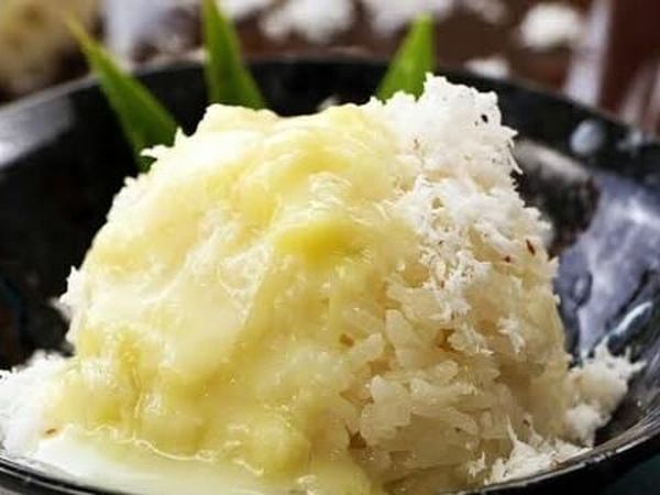 Yummy! Sore Ini Paling Enak Ngemil Ketan Siram Kinca Durian