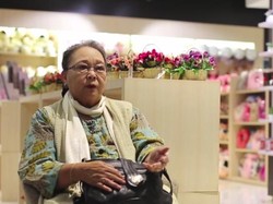 Nh Dini Meninggal Dunia, Lini Twitter Berduka