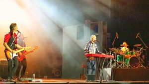 Aksi MLTR di Bandung, Usai Isi Acara Crazy Rich Surabayan
