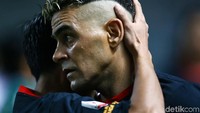 Pemain senior Cristian Gonzales pun akan kembali merasakan atmosfir Liga 1.