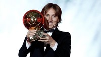 Tahun 2018 adalah tahun pengecualian. Sebab, Luka Modric mampu memenanginya (Reuters)