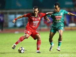 Masuk di babak kedua, PSS tetap menguasai dan menurunkan tempo permainan mereka sehingga membuat Semen Padang bisa leluasa menyerang. Tapi, Semen Padang masih kesulitan menembus pertahanan PSS.