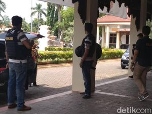 Dilaporkan Menyuap Hakim, Ruang Kerja Bupati Jepara Digeledah KPK