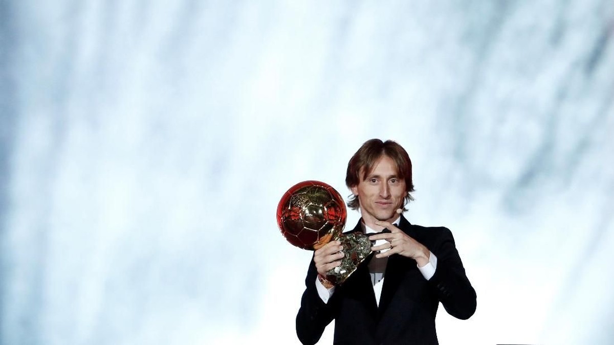 Luka Modric jadi salah satu pesepakbola yang bersinar pada 2018 (Foto: Benoit Tessier/Reuters)