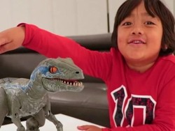 Raup Penghasilan Rp 314 M, Bocah 7 Tahun Jadi YouTuber Terkaya