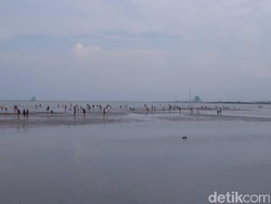 Kejawanan, Pantai Cantik Kebanggaan Cirebon