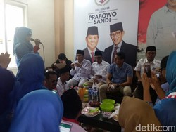 Ada ASN Ikut Curhat ke Sandiaga di Lamongan, Ngomong Apa Ya?