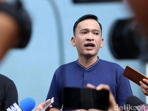 Ruben Onsu Digugat Rp 100 M Terkait Merek Geprek Bensu, Begini Kronologinya Ruben Onsu Digugat Rp 100 M Terkait Merek Geprek Bensu, Begini Kronologinya