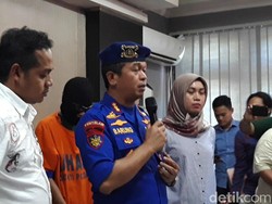 Penetapan 2 Tersangka Terkait Layanan Striptis di Karaoke Blitar